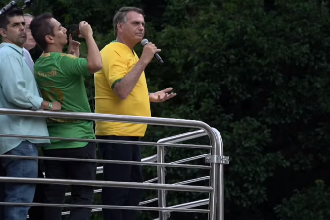 O ex-presidente Jair Bolsonaro (PL) discursou neste domingo (25/2) em ato na Avenida Paulista, que reuniu milhares de apoiadores -  (crédito: Reprodução)
