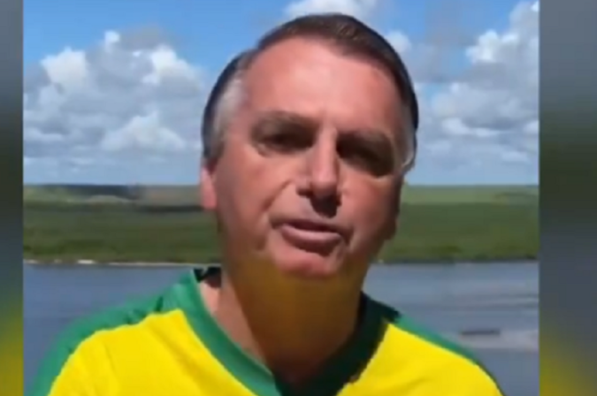 Trecho de vídeo em que Bolsonaro convoca apoiadores para novo ato -  (crédito: Reprodução / Redes Sociais)