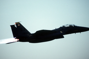 Durante a Guerra do Golfo (1990-1991), muitos pilotos tomaram anfetamina durante os intensos bombardeios  -  (crédito: Getty Images)