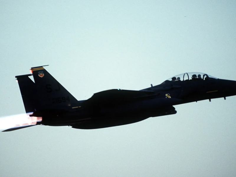 Durante a Guerra do Golfo (1990-1991), muitos pilotos tomaram anfetamina durante os intensos bombardeios  -  (crédito: Getty Images)
