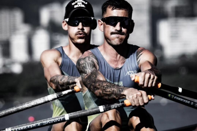 Pedro Xavier e Evaldo Becker formam dupla na categoria do remo double skif peso leve -  (crédito: Reprodução / Instagram)