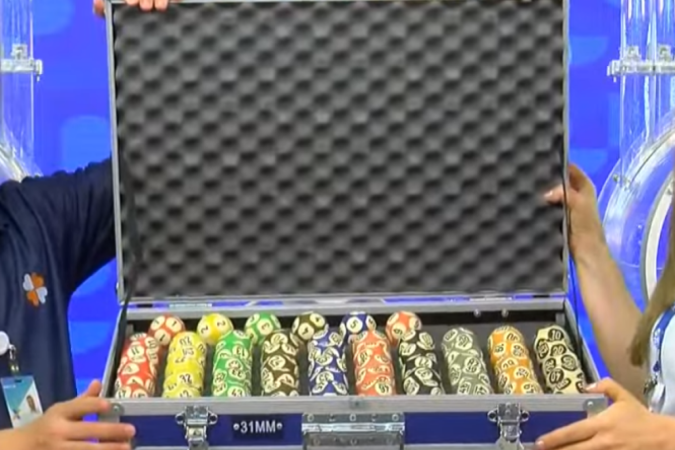 O sorteio foi realizado no Espaço Caixa Loterias -  (crédito: Reprodução/Youtube Caixa)