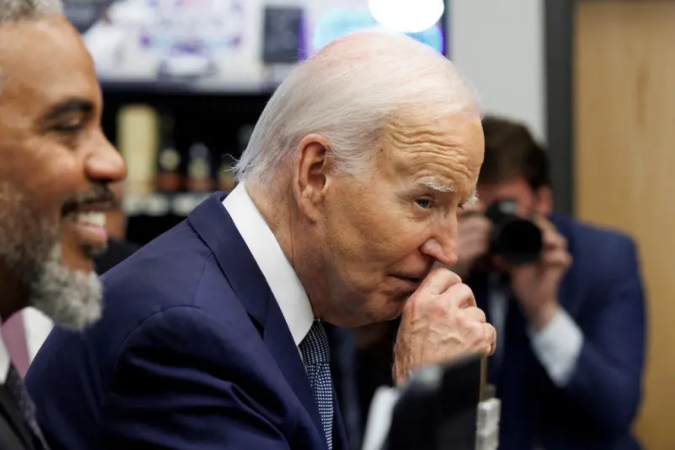 Desistência de Biden: os momentos críticos que fizeram campanha à reeleição 'derreter' -  (crédito: BBC Geral)