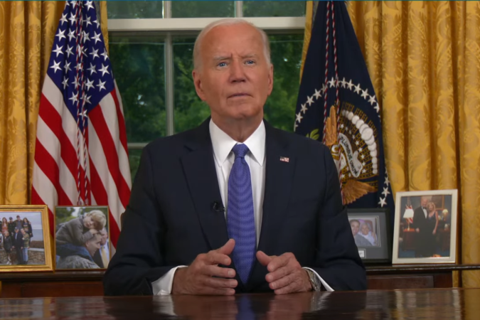 Biden ressaltou que mais importante do que se manter no poder é manter a democracia nos Estados Unidos -  (crédito: White House/Youtube)