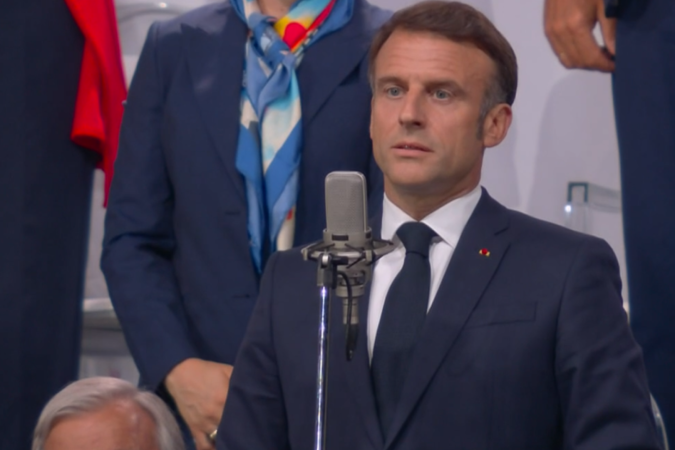 Presidente Emmanuel Macron proclama abertura dos jogos olímpicos de Paris -  (crédito: Reprodução/TV Globo)