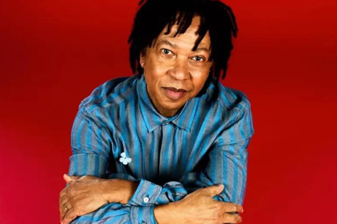 Djavan terá show do álbum “D” transmitido na TV -  (crédito: TMJBrazil)