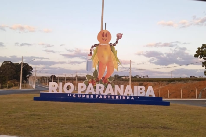 Super-Farturinha é mascote oficial do Rio Paranaíba