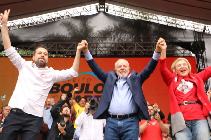 Boulos, Lula e Marta Suplicy em comício em SP