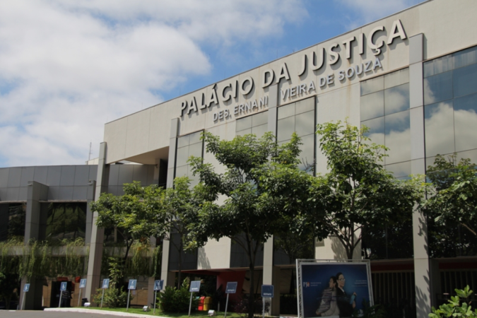 O grupo enviou, nesta semana, um ofício para Supremo Tribunal Federal (STF) em que defende que candidatos a cargos técnicos do judiciário federal tenham ensino superior completo - (crédito: Reprodução/TJ-MT) O grupo enviou, nesta semana, um ofício para Supremo Tribunal Federal (STF) em que defende que candidatos a cargos técnicos do judiciário federal tenham ensino superior completo - (crédito: Reprodução/TJ-MT)