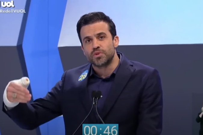 Só entre 5 e 12 de setembro, intervalo de uma semana, a rejeição a Marçal havia subido seis pontos, registrando a maior subida até agora - (crédito: Reprodução) Só entre 5 e 12 de setembro, intervalo de uma semana, a rejeição a Marçal havia subido seis pontos, registrando a maior subida até agora - (crédito: Reprodução)