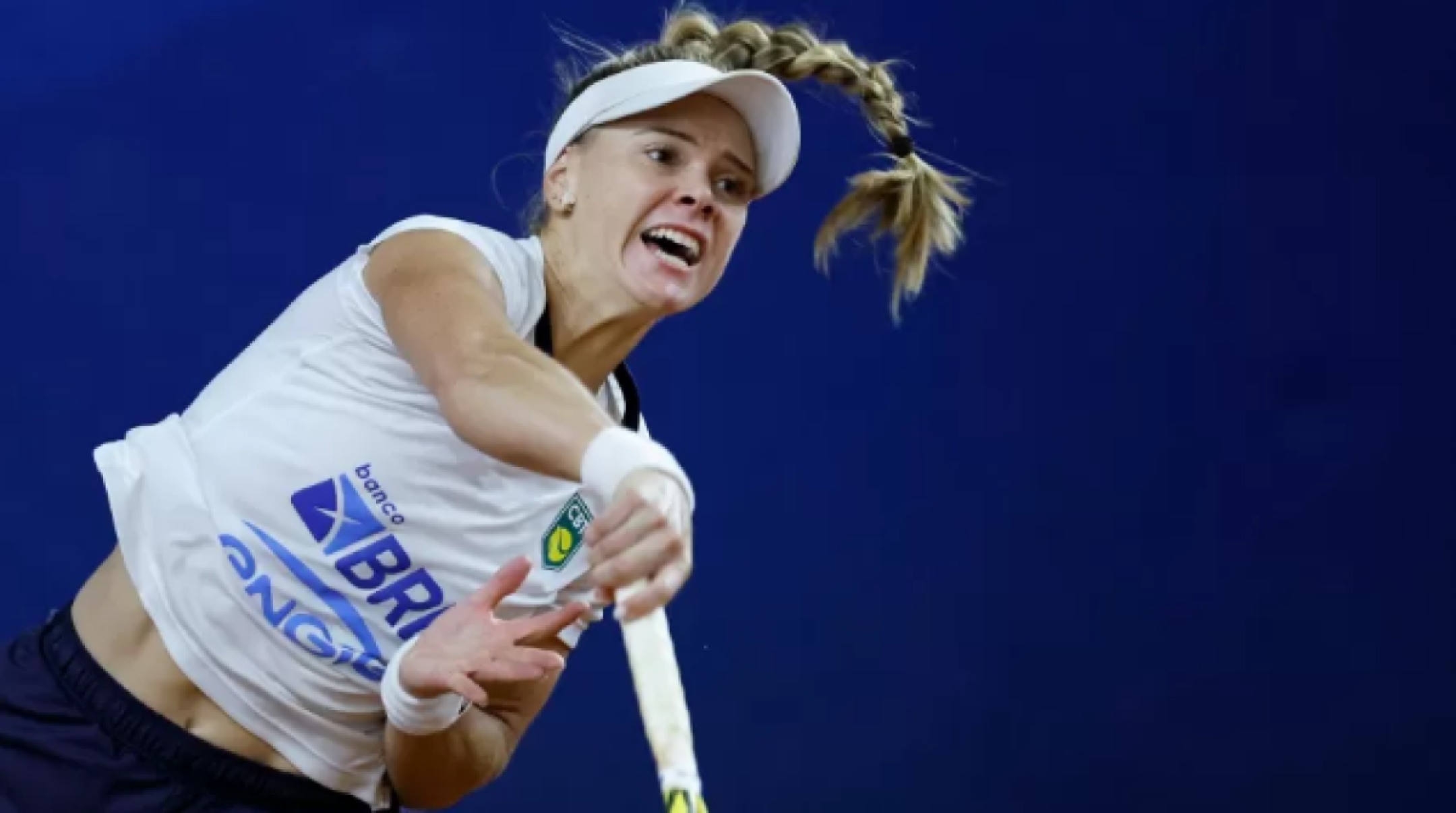 Laura Pigossi abre confronto entre Brasil e Argentina na Billie Jean King Cup