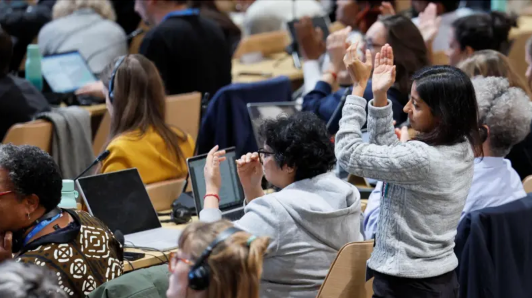 Oferta de US$ 300 bilhões para países pobres evita fracasso em reunião da ONU sobre clima