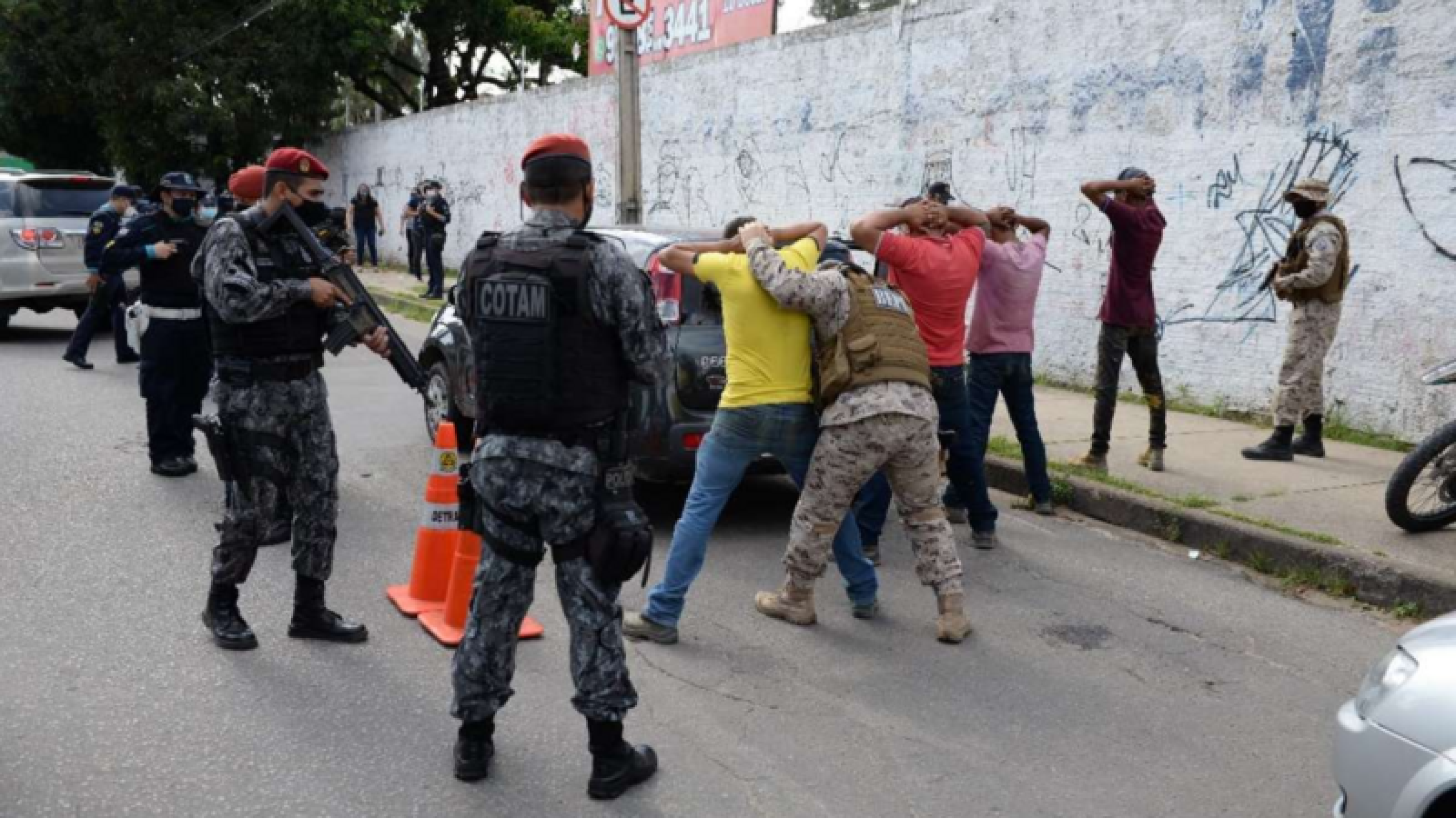 'Políticos de esquerda e direita apoiam polícia violenta porque isso dá voto', afirma coronel aposentado da PM