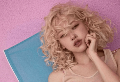 Rosé atinge novo marco no Spotify e quebra recorde de Jimin - (crédito: TMJBrazil) Rosé atinge novo marco no Spotify e quebra recorde de Jimin - (crédito: TMJBrazil)