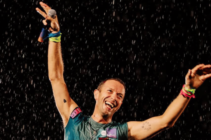 Coldplay e Billie Eilish como exemplos de turnês musicais sustentáveis - (crédito: TMJBrazil) Coldplay e Billie Eilish como exemplos de turnês musicais sustentáveis - (crédito: TMJBrazil)