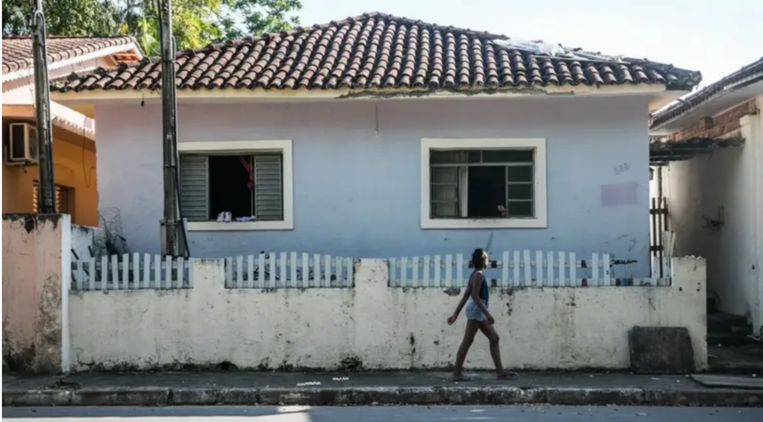 Casa da família Paiva era vista como 'mansão' pelos habitantes da cidade -  (crédito: FERNANDO CAVALCANTI/BBC NEWS BRASIL)