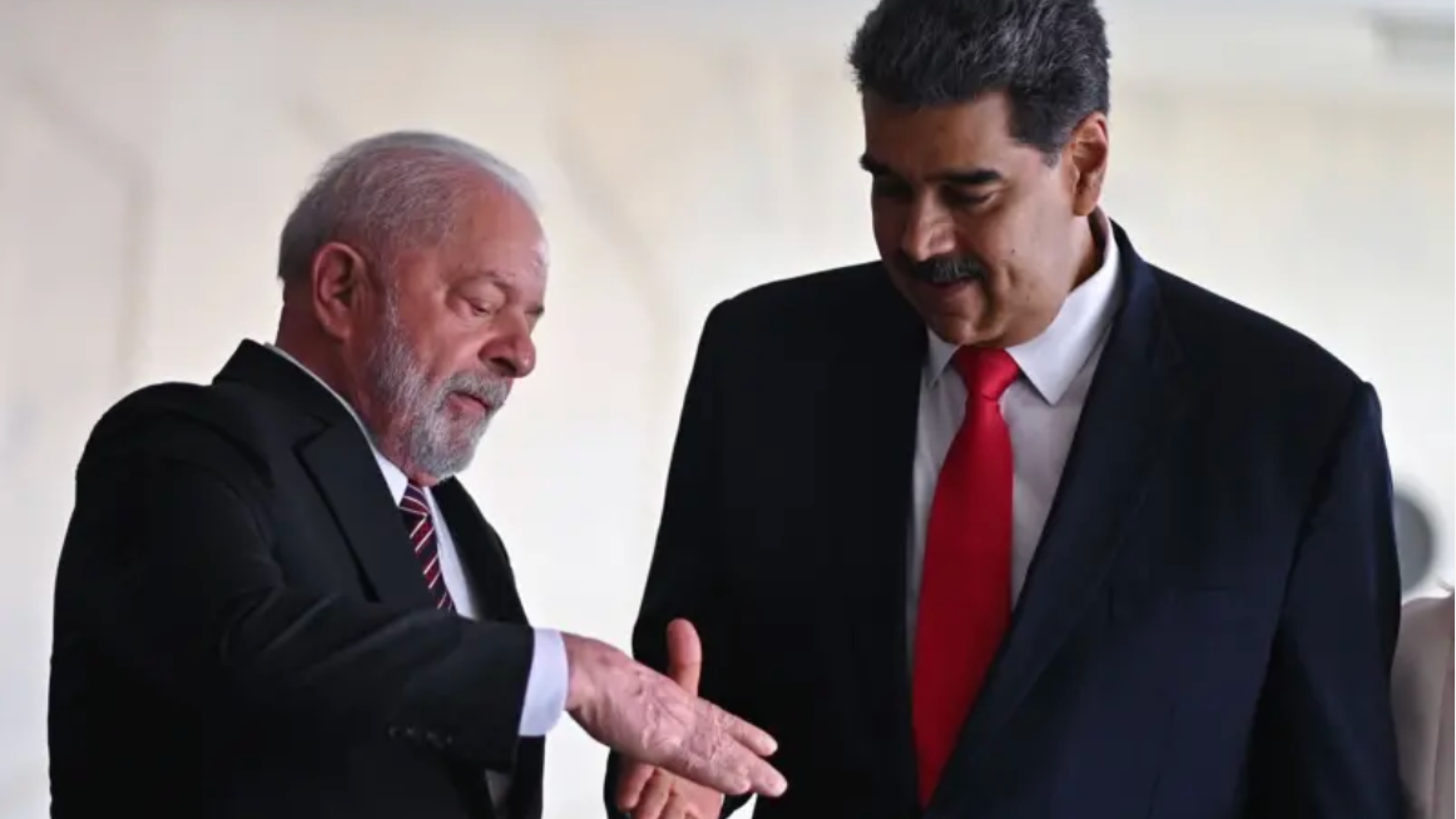 Em 2023, Lula recebeu Maduro em Brasília e disse que críticas ao regime venezuelano fariam parte de uma 'narrativa' contrária ao país -  (crédito: Ricardo Stuckert/Presidência da República)