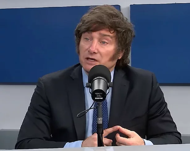 O anúncio da equipe de Milei converge com o discurso feito pelo presidente da Argentina durante o Fórum Econômico Mundial de Davos, na Suíça - (crédito: reprodução neura media) O anúncio da equipe de Milei converge com o discurso feito pelo presidente da Argentina durante o Fórum Econômico Mundial de Davos, na Suíça - (crédito: reprodução neura media)