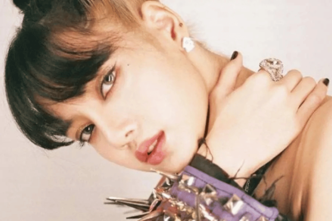 Lisa, do BLACKPINK, revela desafios financeiros na produção de clipes solo - (crédito: TMJBrazil) Lisa, do BLACKPINK, revela desafios financeiros na produção de clipes solo - (crédito: TMJBrazil)