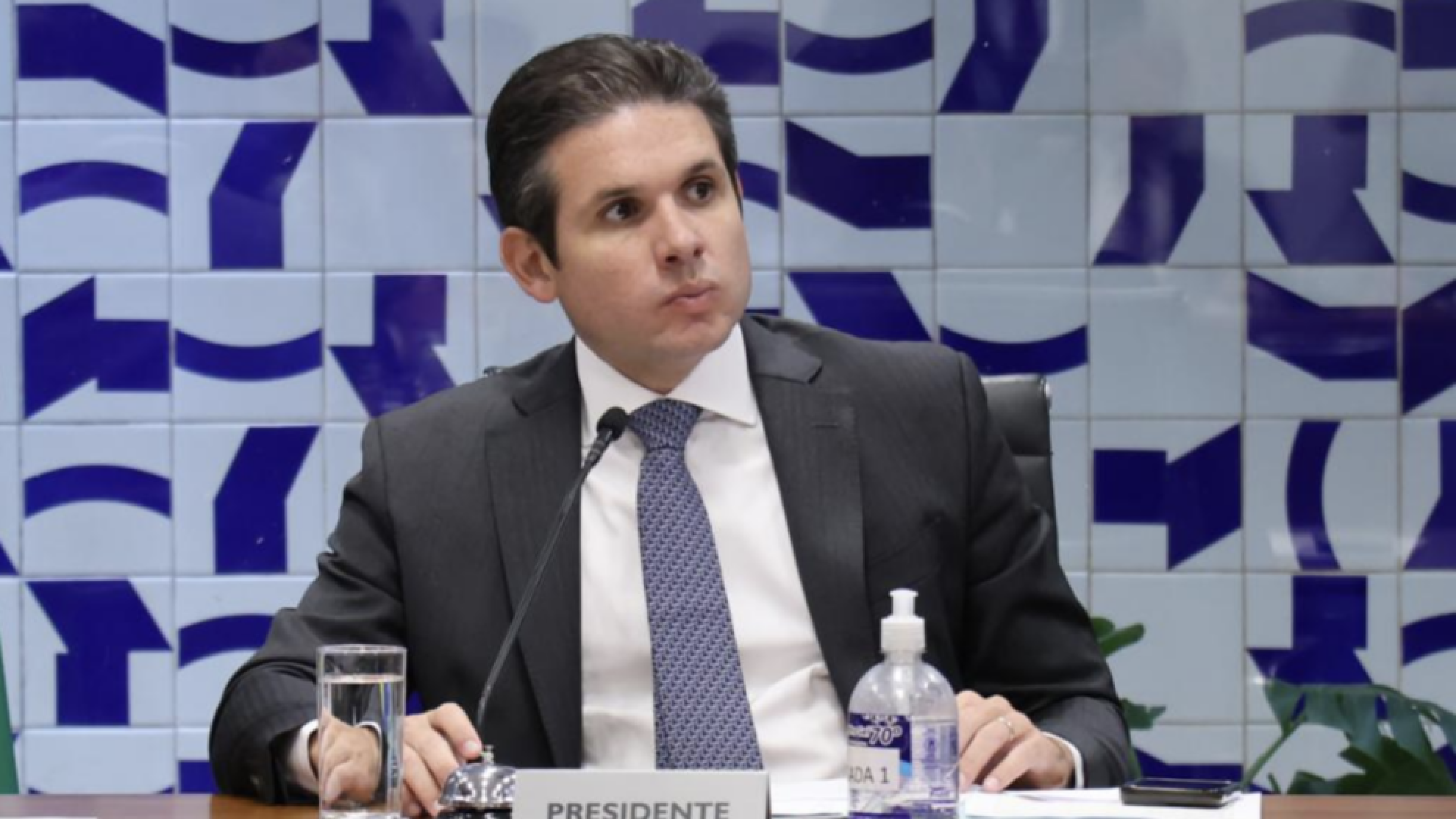 Motta: 'A medida provisória será enviada apenas para que, do ponto de vista contábil, não se tenha que aumentar o contingenciamento que já está sendo feito' -  (crédito: Platobr)