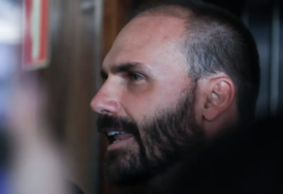 Comissão da Câmara aprova moção de louvor a Eduardo Bolsonaro -  (crédito: Platobr Politica)