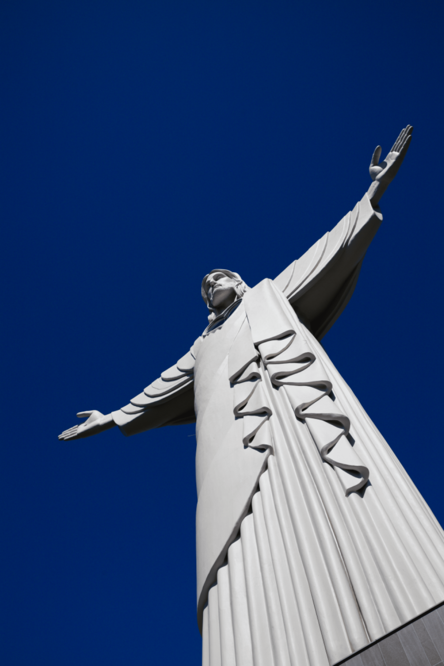 Maior estátua de Cristo do país é inaugurada no Rio Grande do Sul Maior estátua de Cristo do país é inaugurada no Rio Grande do Sul