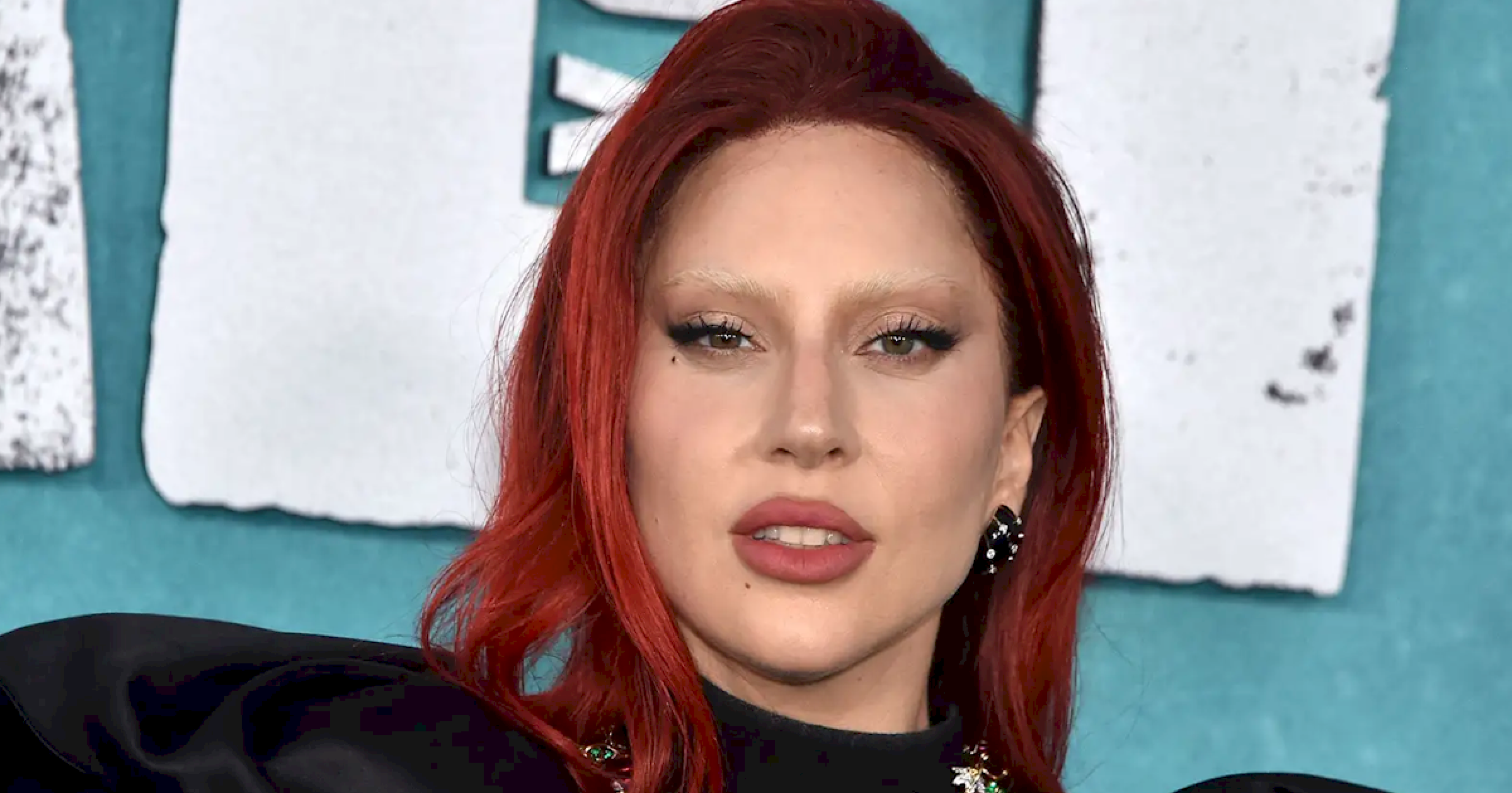 Lady Gaga brilha no Coachella e consagra o dark pop no palco
