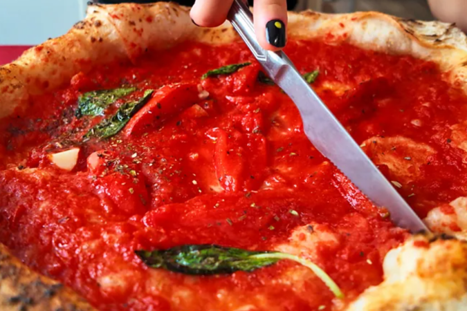 Alberto Grandi escreveu o livro<em> As mentiras da nonna - como o marketing inventou a cozinha italiana, </em>entre outros - (crédito: Alberto Grandi) Alberto Grandi escreveu o livro<em> As mentiras da nonna - como o marketing inventou a cozinha italiana, </em>entre outros - (crédito: Alberto Grandi)