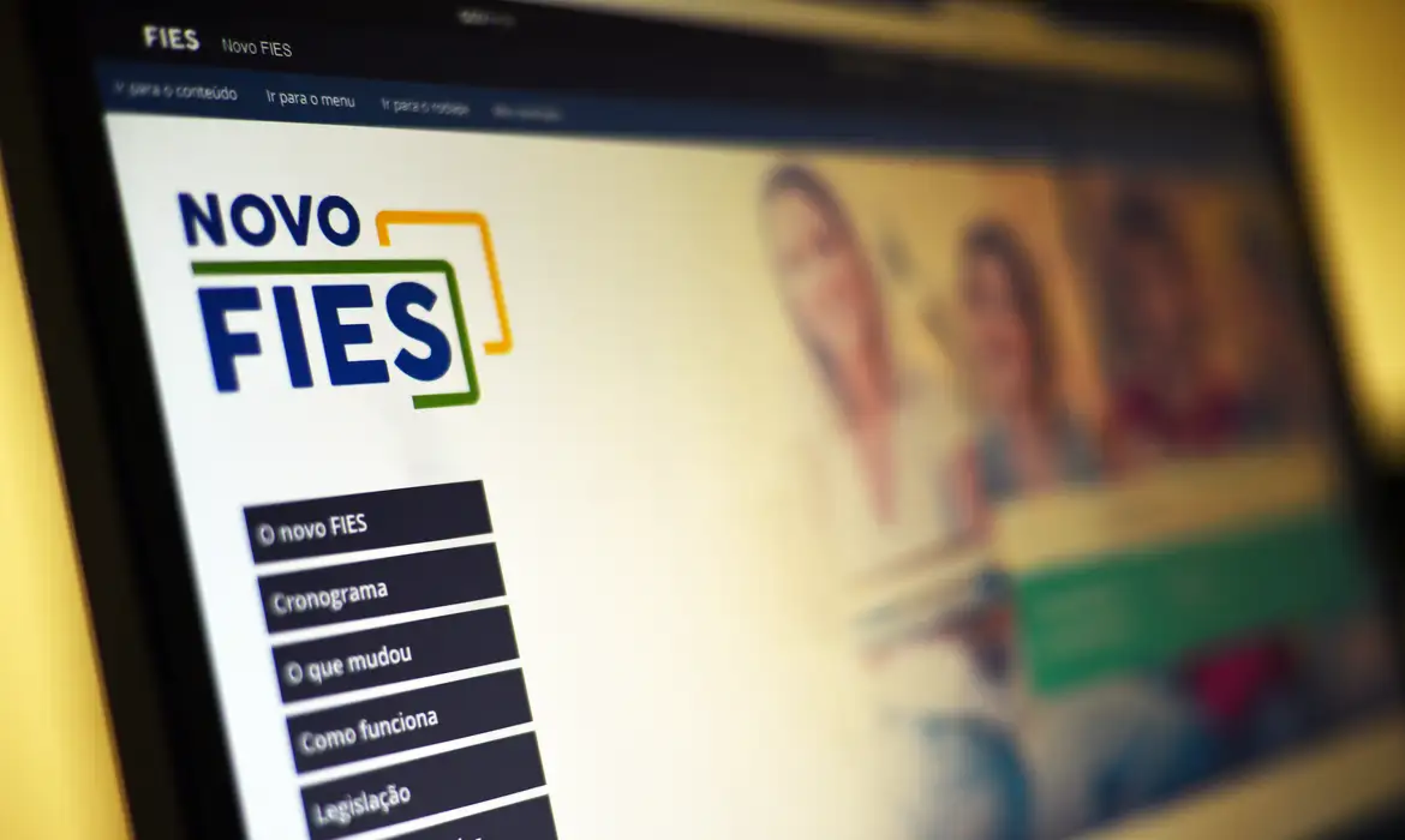 Prazo para vagas remanescentes do Fies termina nesta terça-feira (29/4) Prazo para vagas remanescentes do Fies termina nesta terça-feira (29/4)