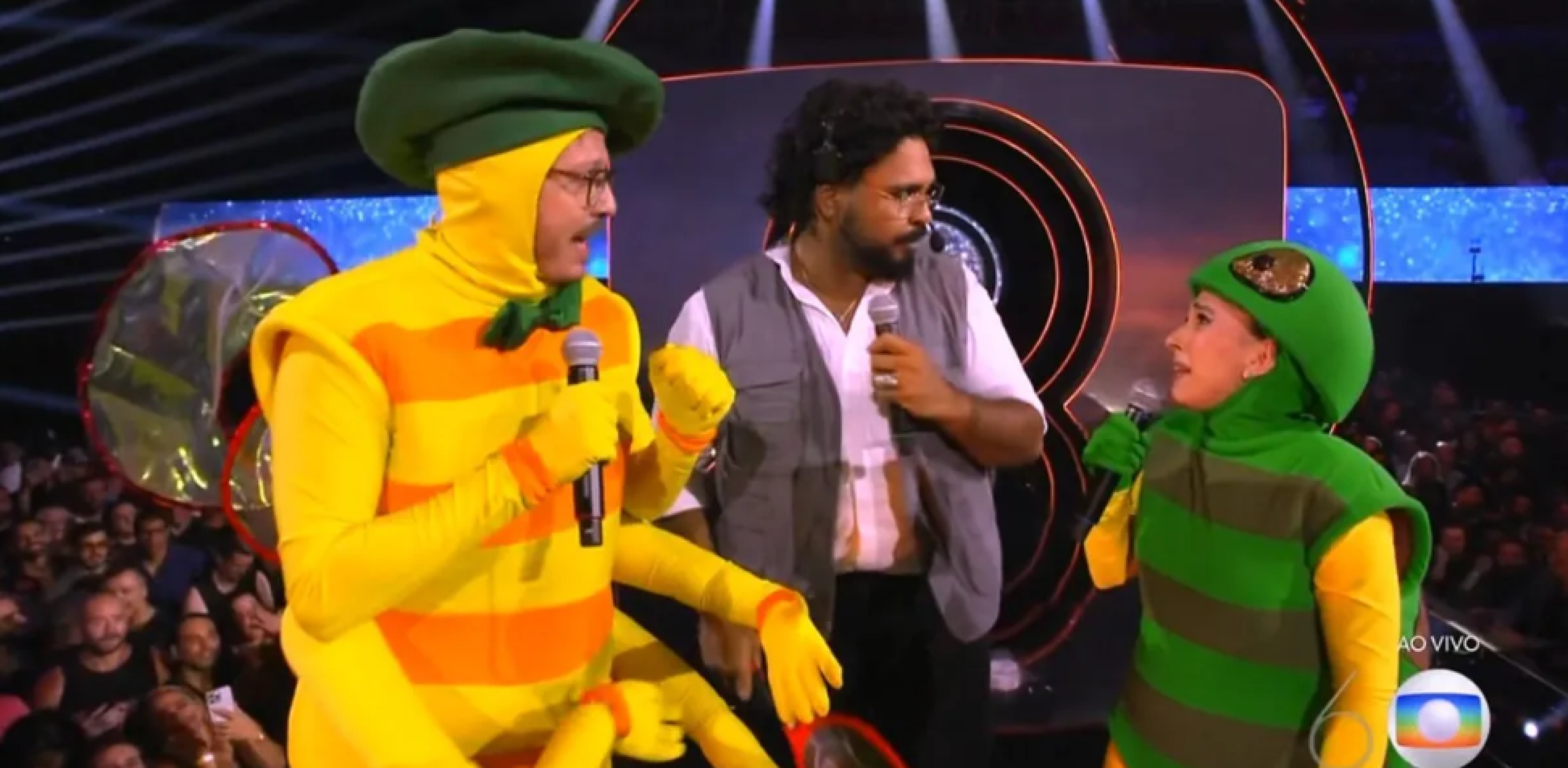 Cauã Reymond é zoado por Tatá Werneck e Fábio Porchat na Globo Cauã Reymond é zoado por Tatá Werneck e Fábio Porchat na Globo
