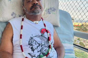 O sambista Arlindo Cruz, 66 anos, foi internado na noite desta terça-feira (29/4) após diagnóstico de pneumonia  -  (crédito: Reprodução Instagram @arlindocruzobem)