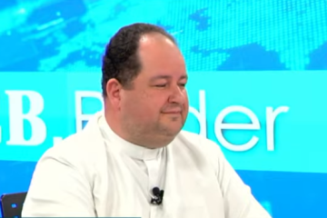Padre Eduardo Peters -  (crédito: Reprodução youtube )