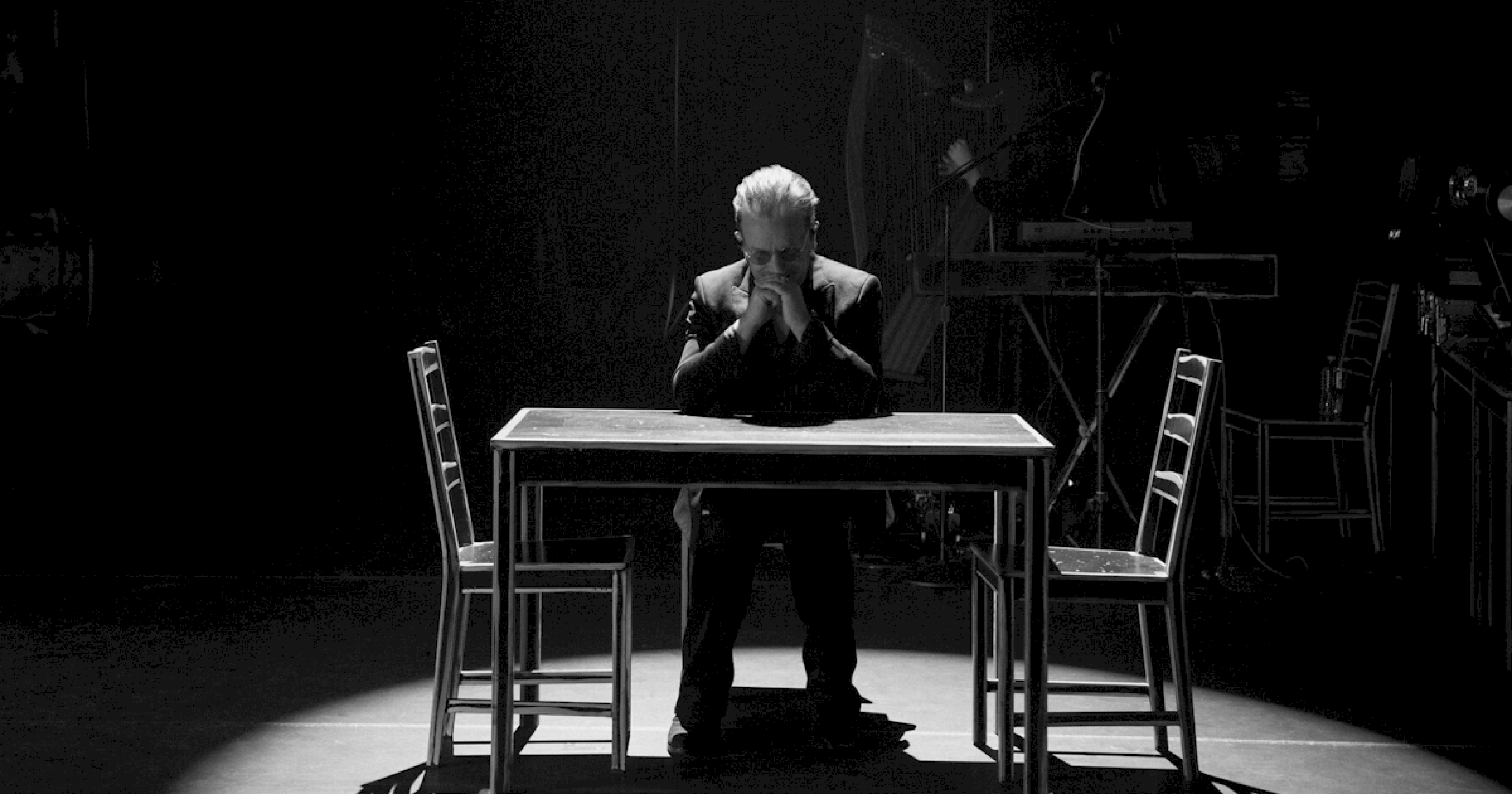 Apple lança o trailer de 'Bono: Histórias de 'Surrender'' Apple lança o trailer de 'Bono: Histórias de 'Surrender''