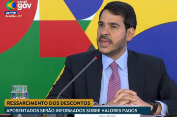 AGU protocolou ação cautelar de bloqueio de bens contra entidades que foram criadas em diferentes governos para lesar aposentados e pensionistas, disse o ministro da AGU, Jorge Messias
 -  (crédito: Reprodução/Youtube Canal GOV)