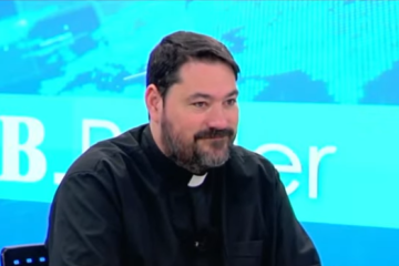 Padre Santiago Perez da Paróquia Nossa Senhora da Assunção -  (crédito: Reprodução Youtube )