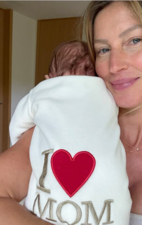 Gisele Bündchen mostra o caçula pela primeira vez -  (crédito: REPRODUÇÃO REDES SOCIAIS)