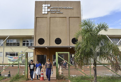 É preciso ter 18 anos, ou alcançar a maioridade durante o curso, além de ter completado o ensino médio, ou estar em vias de fazê-lo. Serão ofertadas 250 vagas
 -  (crédito: Pillar Pedreira/Agência Senado)