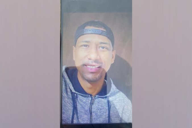 Alex é suspeito de duplo feminicídio, cárcere privado e estupro de menor - (crédito: Divulgação/PCGO) Alex é suspeito de duplo feminicídio, cárcere privado e estupro de menor - (crédito: Divulgação/PCGO)