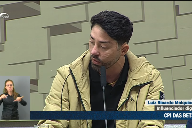 Rico confirmou a existência de um acordo judicial firmado com o Ministério Público de Alagoas, no qual reconhece a participação em associação criminosa ligada à promoção de jogos ilegais