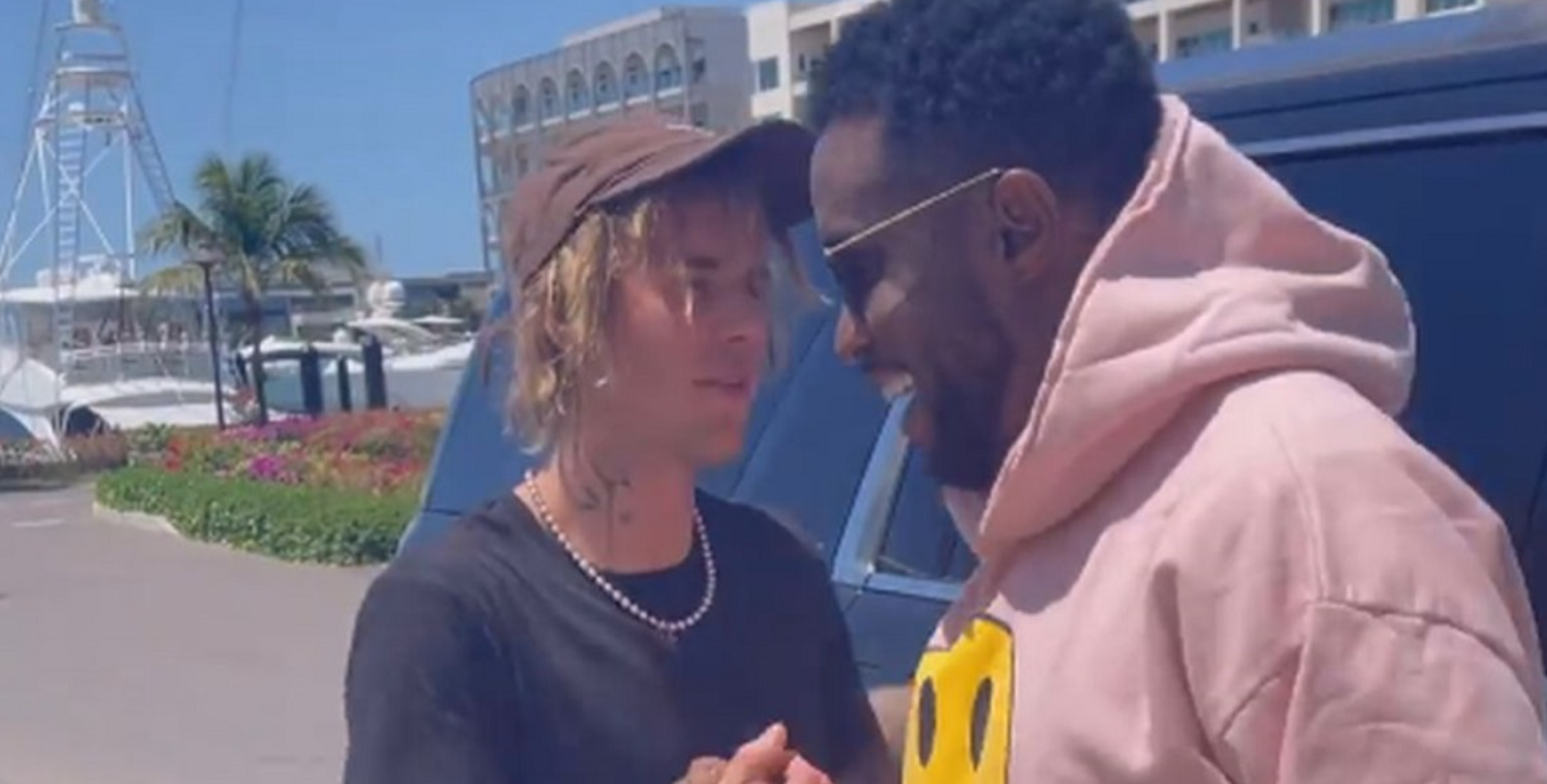 Representante de Justin Bieber nega abuso sexual por P. Diddy