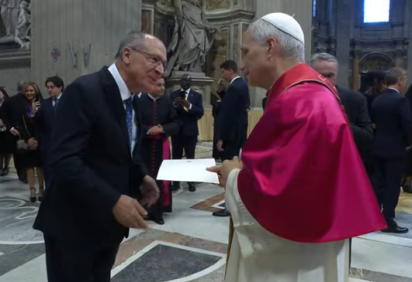 O papa Leão XIV recebeu o vice-presidente do Brasil Geraldo Alckmin  -  (crédito: Reprodução Youtube Vaticano )