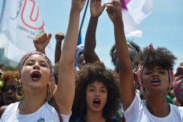 O estudo aponta que, no terceiro trimestre de 2024, a taxa de desemprego entre jovens mulheres negras de 14 a 29 anos alcançou 16% no Brasil. -  (crédito: Marcello Casal jr/Agência Brasil)