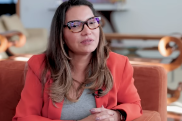 Primeira-dama Janja da Silva concedeu entrevista à jornalista e roteirista Tati Bernandi e comentou o fechamento da própria rede social no instagram  -  (crédito: Reprodução Youtube Folha de S Paulo )