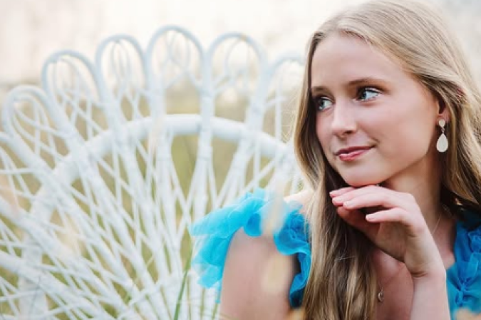 Anna Grace morreu aos 19 anos, após receber o diagnóstico de câncer no cérebro - (crédito: Reprodução Instagram @phelann.anna) Anna Grace morreu aos 19 anos, após receber o diagnóstico de câncer no cérebro - (crédito: Reprodução Instagram @phelann.anna)