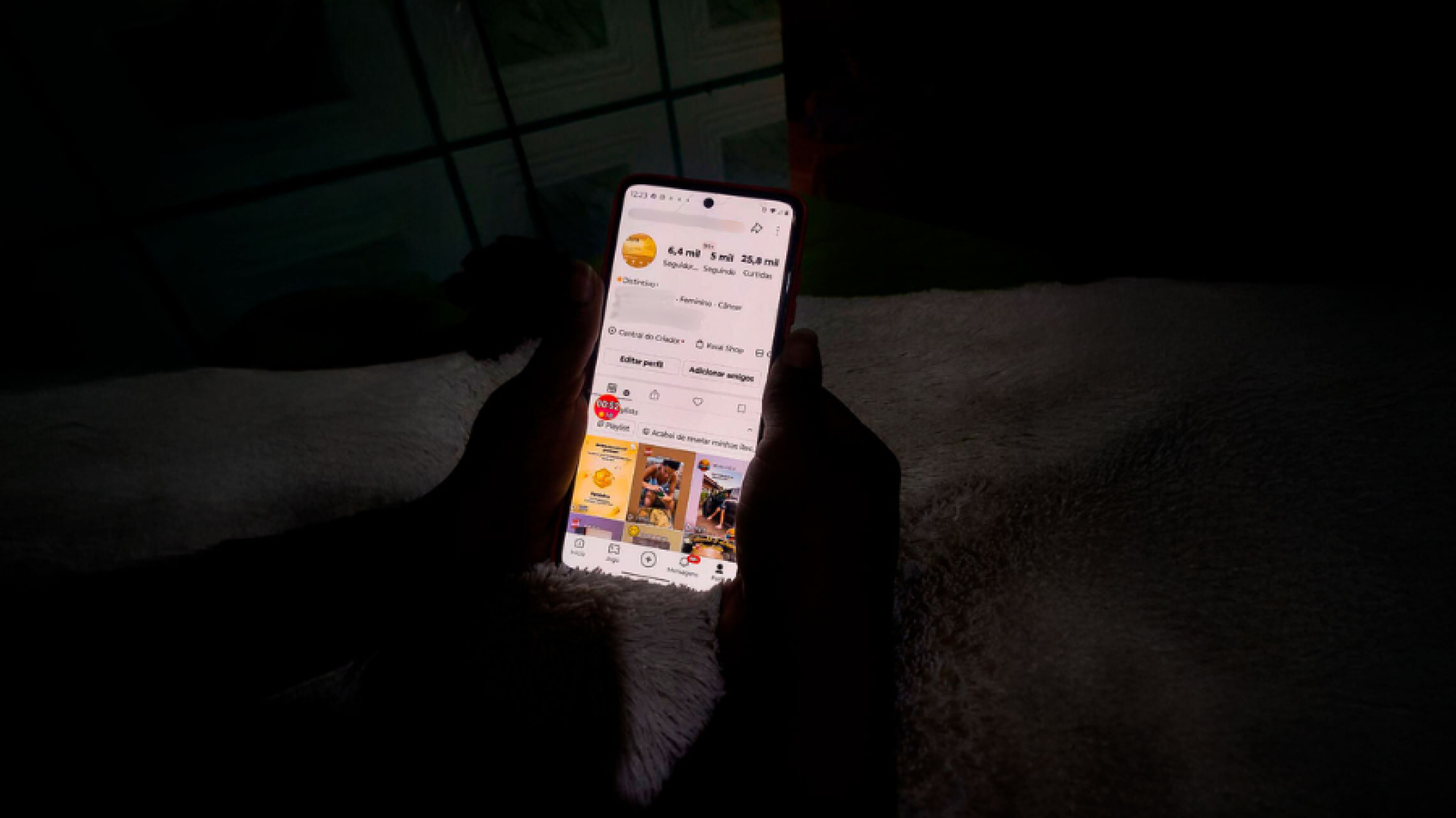 Flávia compartilha links de produtos da Shopee e ganha comissão de 1% a 3% sobre as vendas  -  (crédito: Acervo Pessoal)