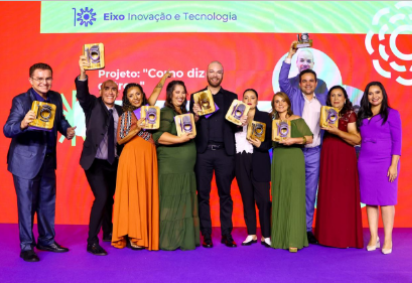 O Prêmio Educador Nota 10 premiou, ao longo das edições, 279 educadores -  (crédito: Divulgação/Prêmio Educador Nota 10)