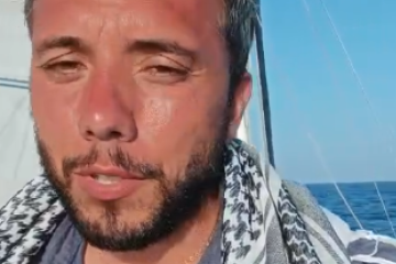 Thiago Ávila, brasiliense a bordo do barco Madleen, -  (crédito: Cedido ao Correio)