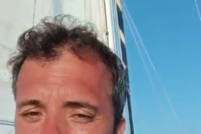 Thiago Ávila, brasiliense a bordo do barco Madleen, - (crédito: Cedido ao Correio) Thiago Ávila, brasiliense a bordo do barco Madleen, - (crédito: Cedido ao Correio)