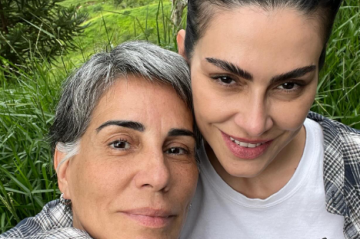 Cleo havia deixado de usar o sobrenome 'Pires' mas disse que voltou atrás após um sonho com o avô  -  (crédito: Reprodução Instagram @cleo)