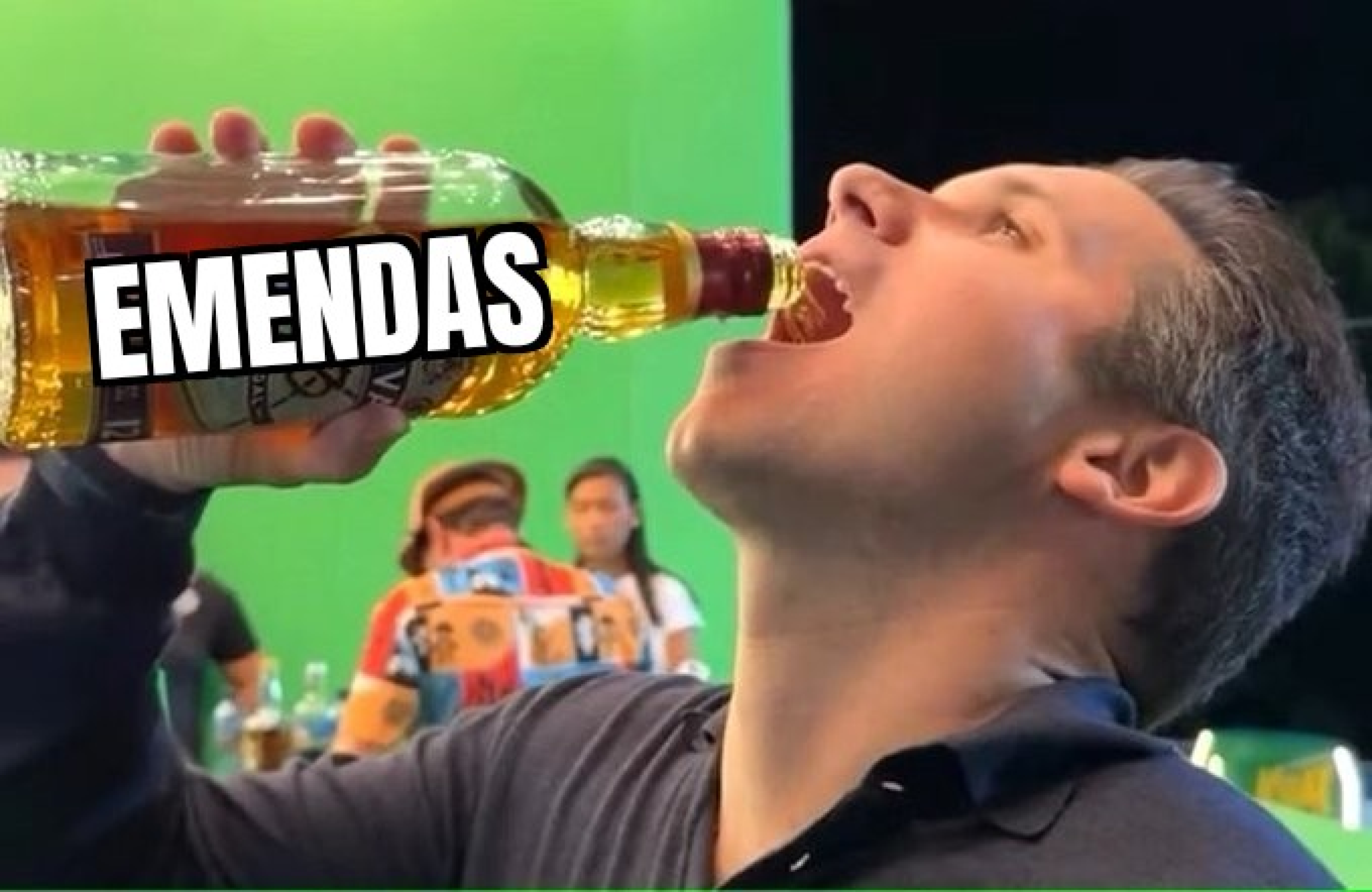 Motta vira alvo de memes depois de aumento no número de deputados